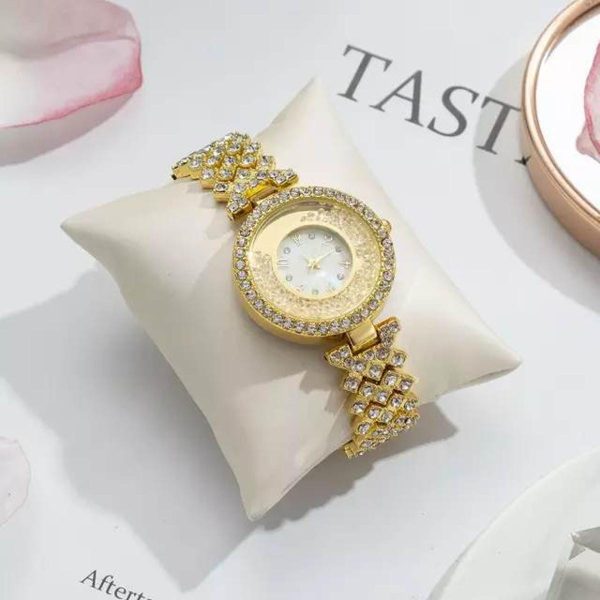 Fashion Watch Popular Fashion Diamond Women’s Watch
