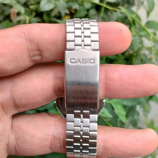 Casio A159w-n1df Classic Digital Bracelet Watch